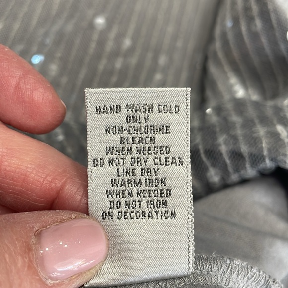 Chico’s size 2, same as 12/14 silver sequined ombré lined tank top! - Picture 7 of 7